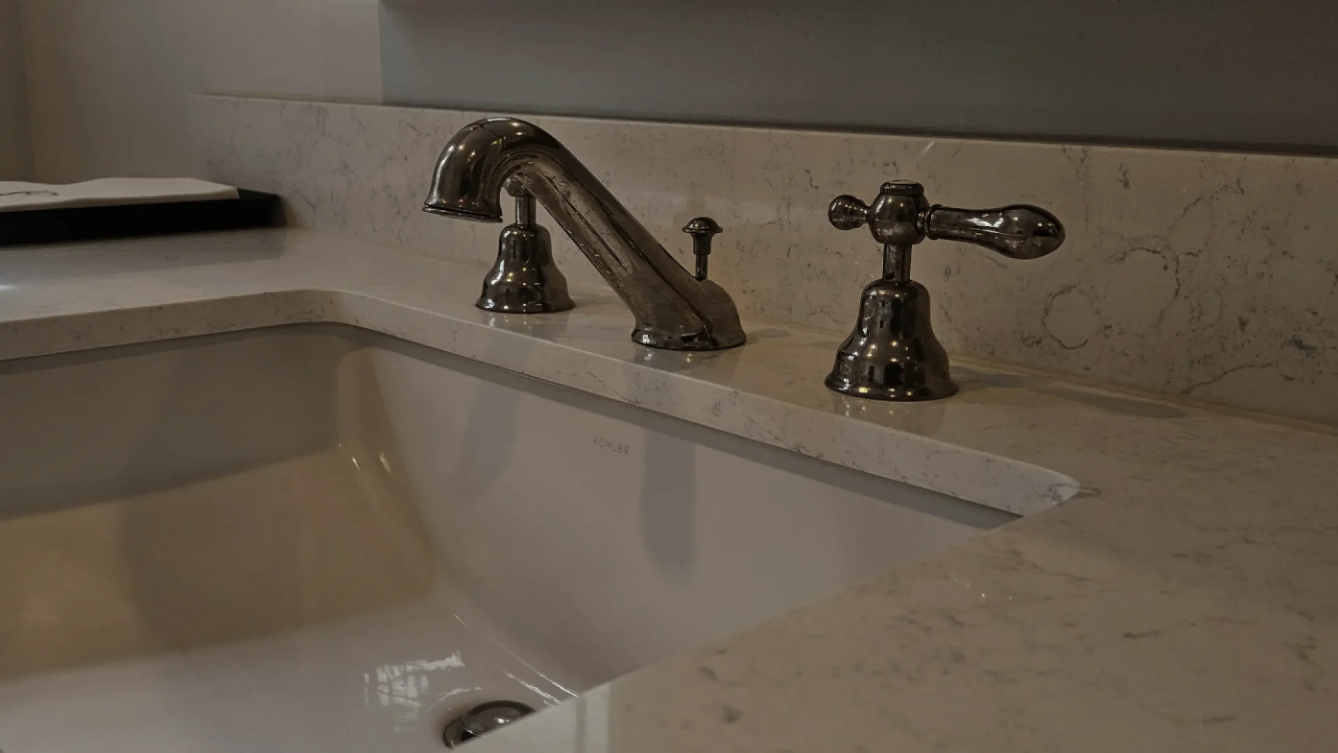 Hero Full Width Frame 1